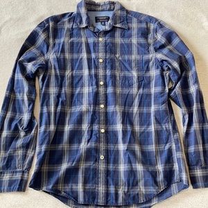 American Eagle M Athletic Fit Plaid Button Down